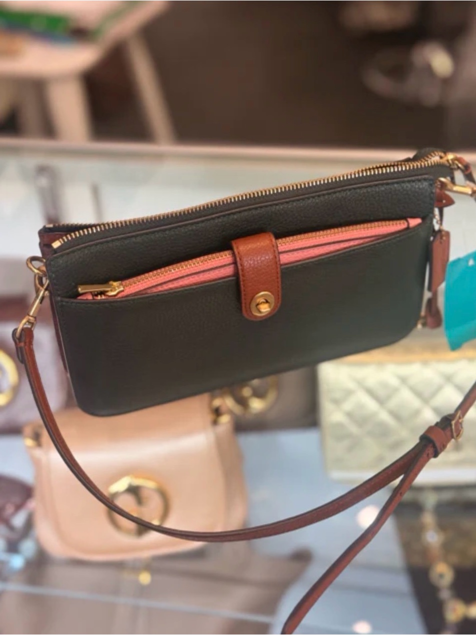 Pre Owned Coach Leather Green Noa Pop Up Color Black Bag Designer